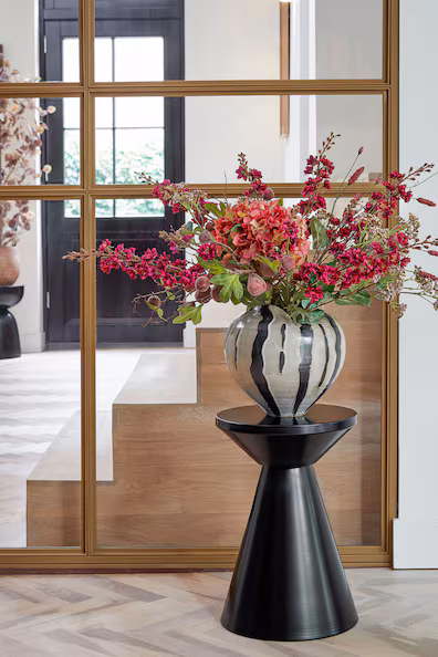 Металлический боковой столик- Заказать в России