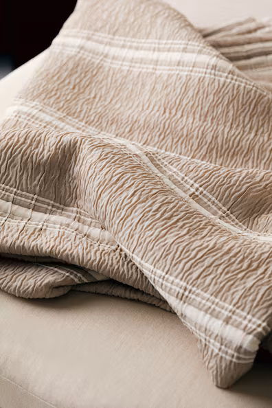 Одеяло из ткани жаккард H&M