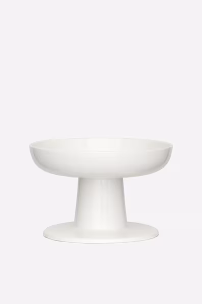 Чаша на ножке диаметром 22 см