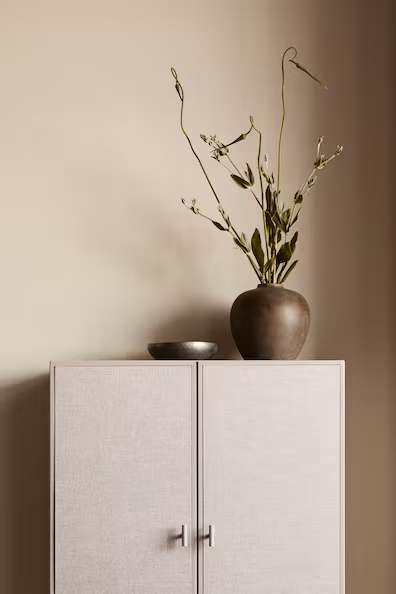 Армарий из дерева