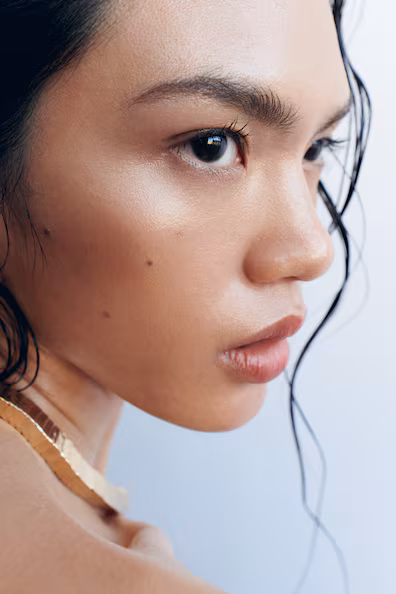 Основа для лица GLOW SKIN- Заказать в России