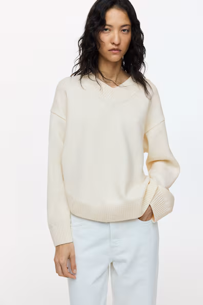 Свитер с вырезом лодочкой- Заказать в России