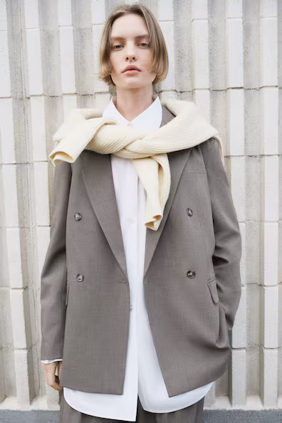 Зауженный блейзер- Заказать в России