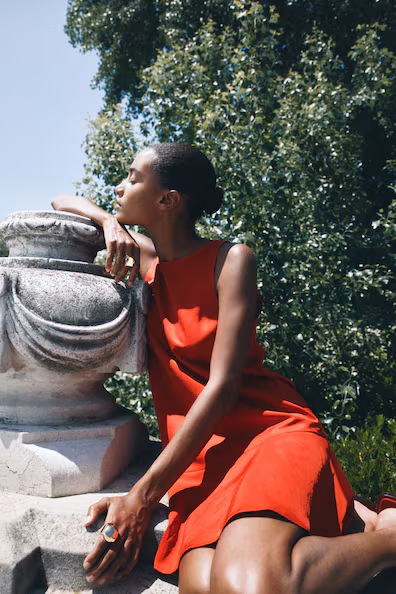 Платье прямого кроя из льна- Заказать в России