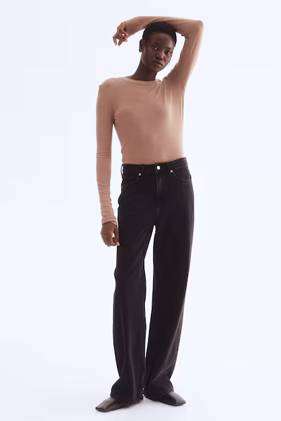 Свитер из тонкой шерсти