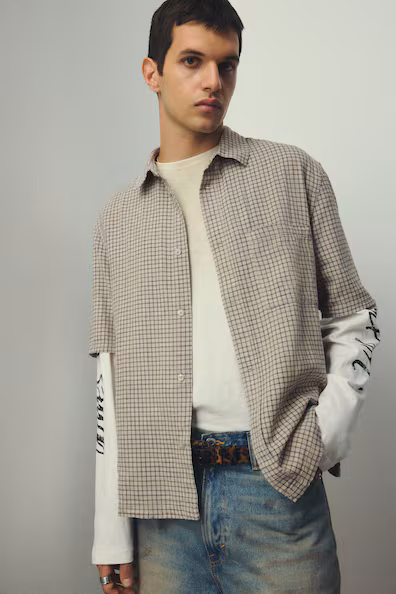 Рубашка с короткими рукавами в стиле OVERSIZED FIT из льна- Заказать в России