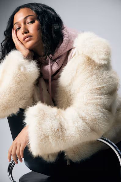 Пальто с искусственным мехом на молнии- Заказать в России