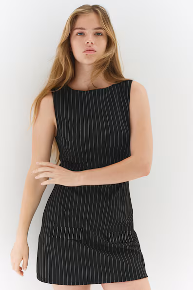 Платье без рукавов из джерси