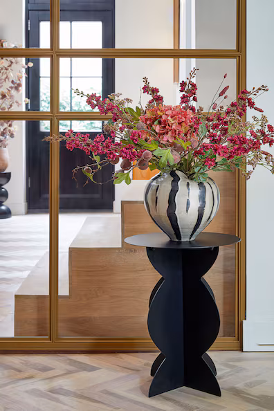 Металлический боковой столик- Заказать в России