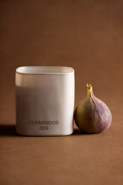 Ароматическая свеча в стеклянной банке