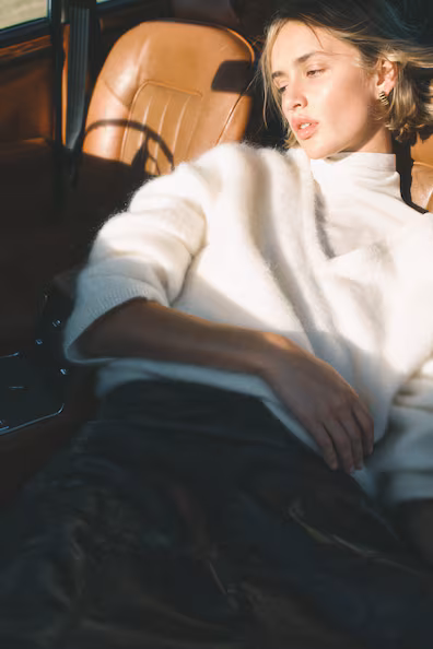 Свитер оверсайз из смеси мохера- Заказать в России