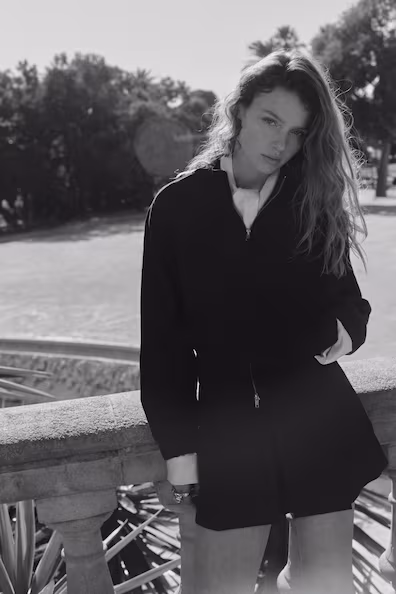 H&M Свитшот купить с доставкой.