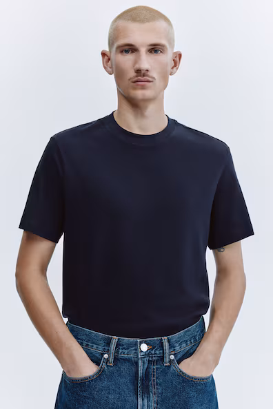 Футболка REGULAR FIT- Заказать в России