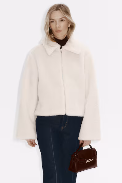 Куртка из мехового материала- Заказать в России