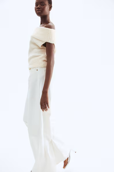 Свитер с лодочкой из мягкой ткани- Заказать в России