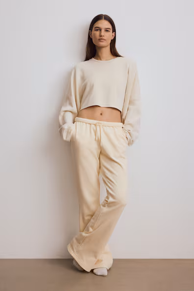 Брюки для тренировок с расклешенными штанинами