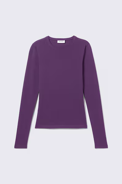 Футболка с длинными рукавами в облегающем крое- Заказать в России