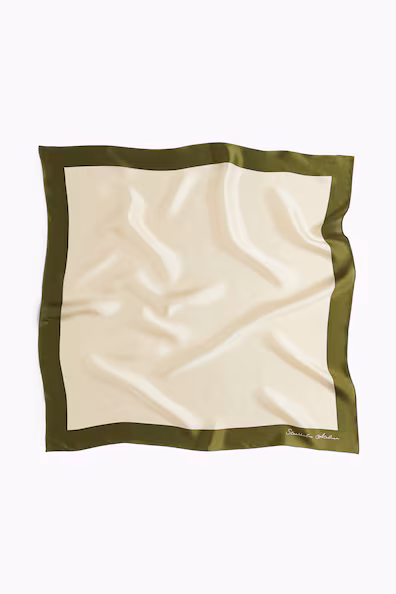 Шелковый платок с узором