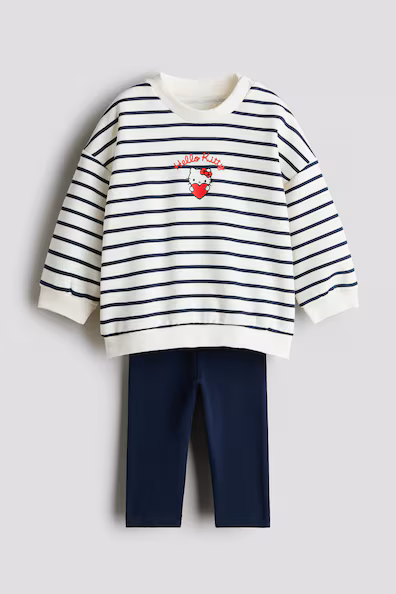 Комплект свитшота и леггинсов- Заказать в России