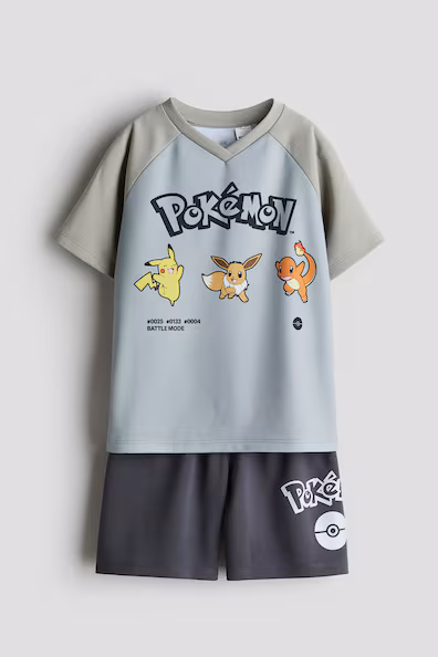 Комплект футболки и шорт