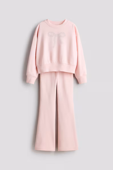 Костюм из свитшота и брюк- Заказать в России