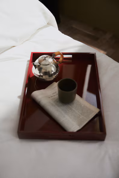 Лакированный поднос- Заказать в России