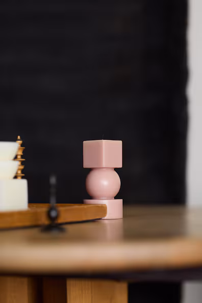 Маленькая толстая свеча- Заказать в России