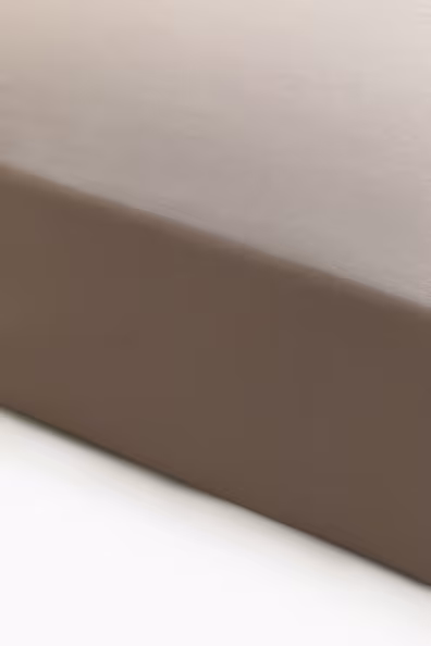 Простыня на резинке из атласа- Заказать в России