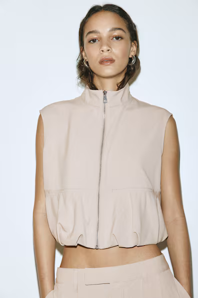 Жилет с расклешенной нижней частью H&M