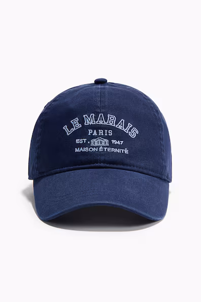 Бейсболка из саржи с вышитым узором- Заказать в России