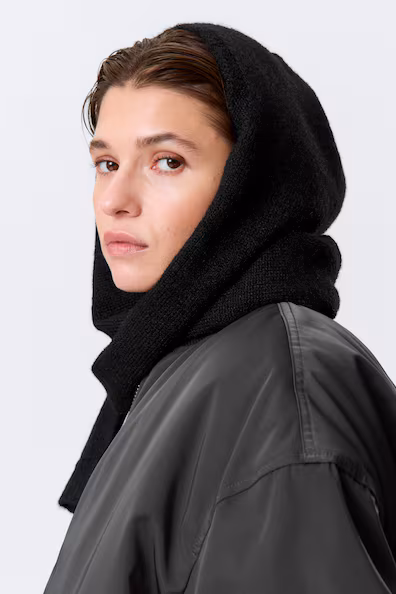 Шарф-капюшон из трикотажа- Заказать в России