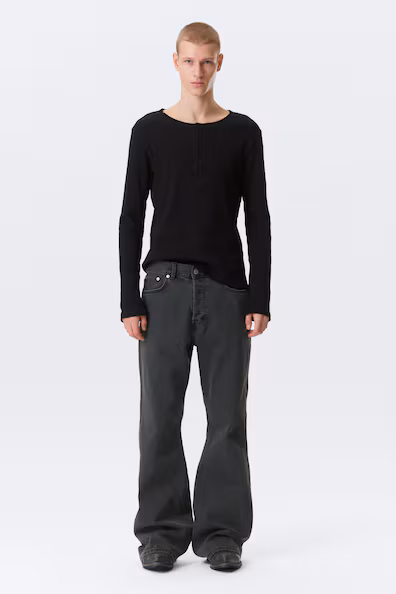 Джинсы BOOTCUT REGULARES средней посадки- Заказать в России