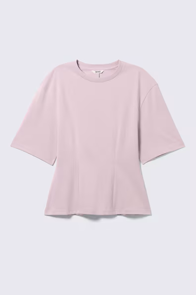 Футболка с зауженным силуэтом и деталью складки- Заказать в России