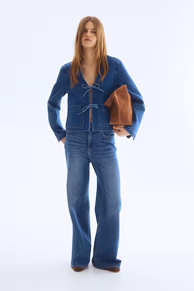 Джинсовый плащ с завязками