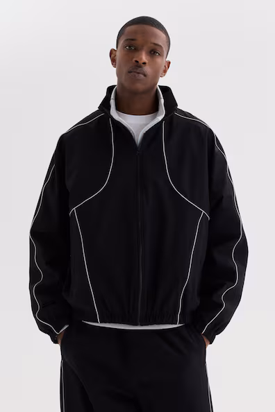 Спортивная куртка