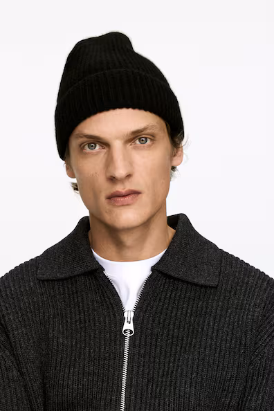 Шапка из кашемира