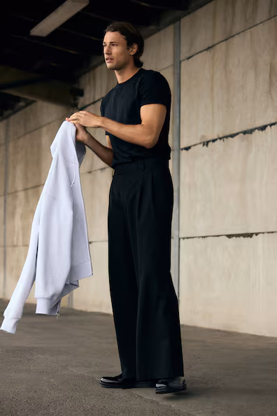 Футболка SLIM FIT с охлаждающим эффектом- Заказать в России