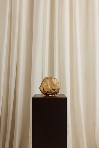 Маленькая ваза из текстурированного стекла- Заказать в России