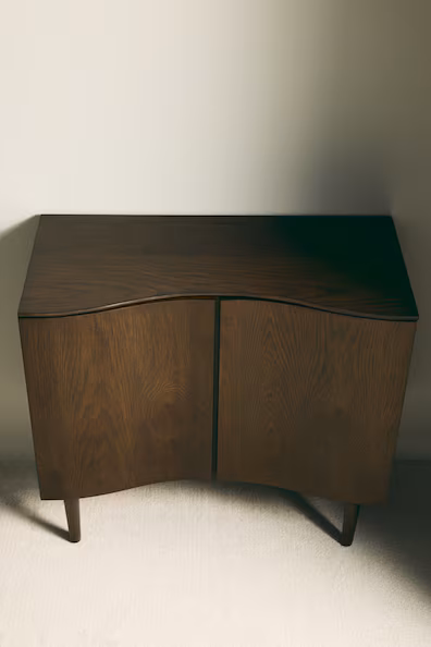 H&M Гнутый деревянный шкаф