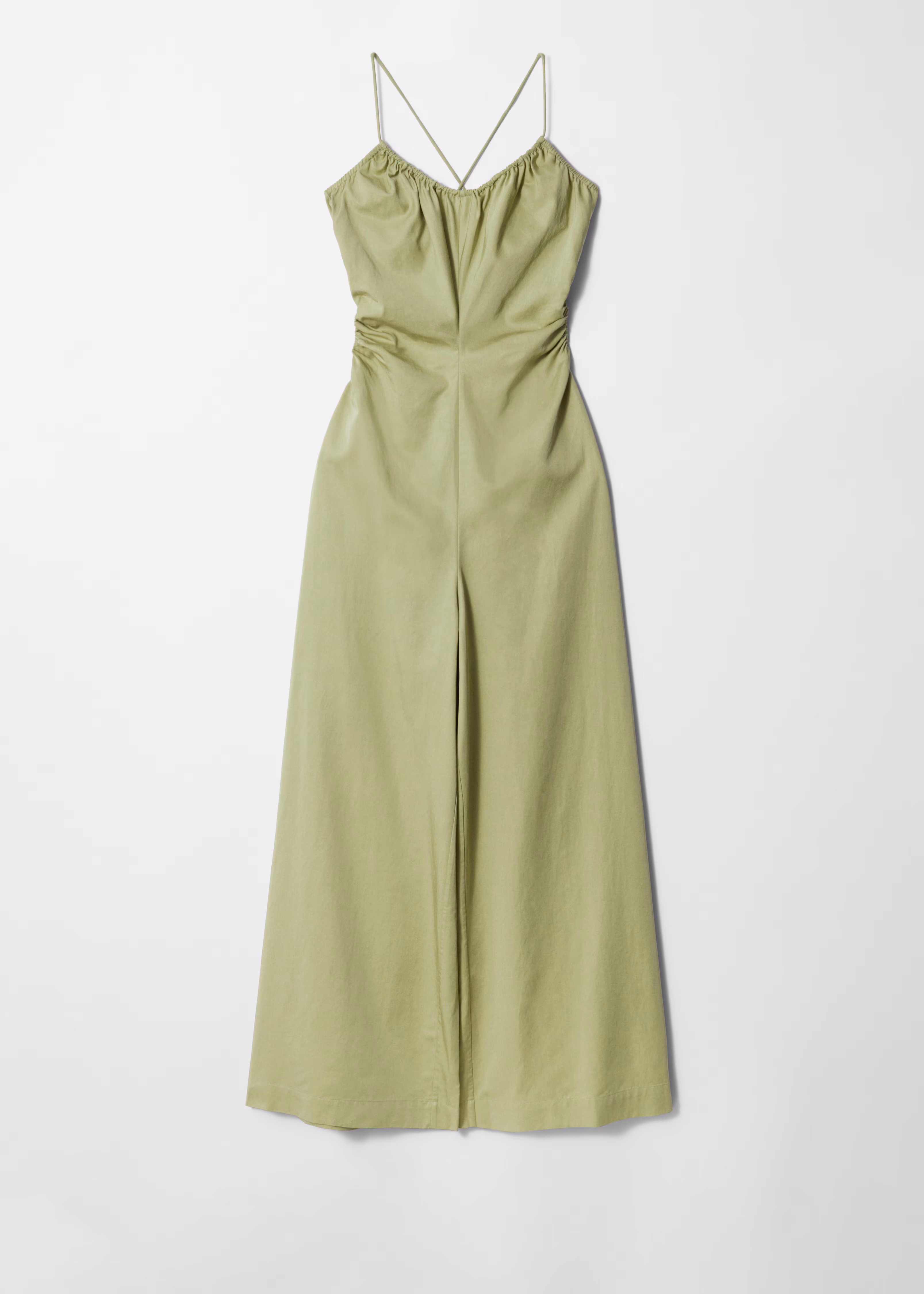 Комбинезон с открытой спиной и широкими штанами