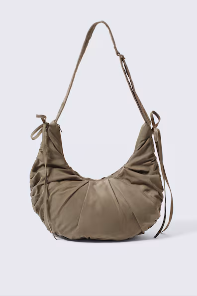 Сумка через плечо с рюшами