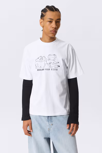 Футболка с графическим принтом в свободном стиле- Заказать в России