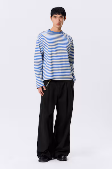 Футболка свободного кроя с длинным рукавом