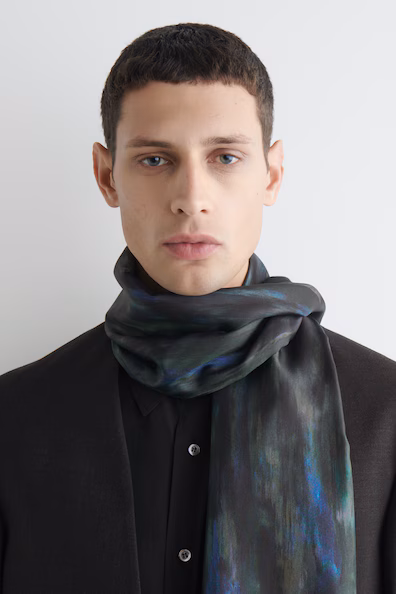 Шелковый платок с рисунком живописи- Заказать в России