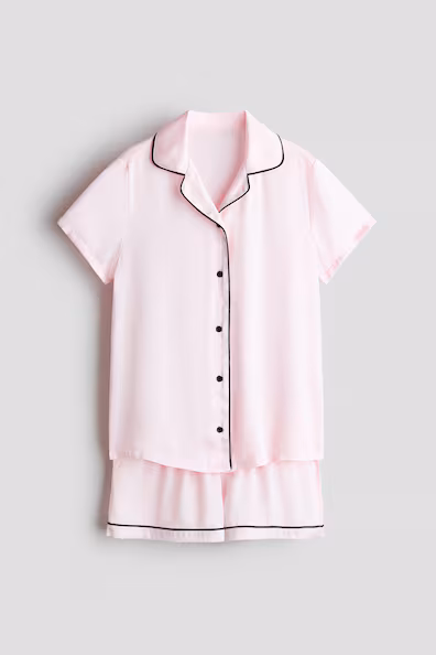 Пижама из атласа