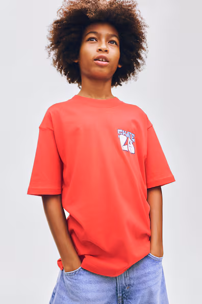 Футболка с принтом в свободном крое- Заказать в России