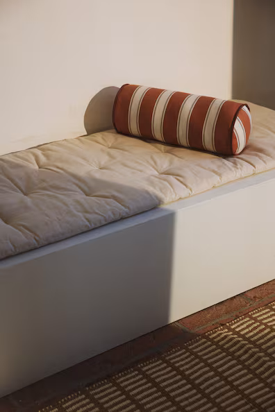 Цилиндрическая подушка из хлопка для уличного использования- Заказать в России