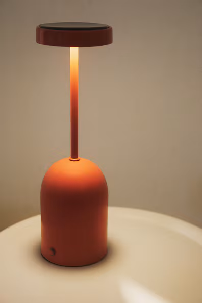 Солнечная наружная лампа