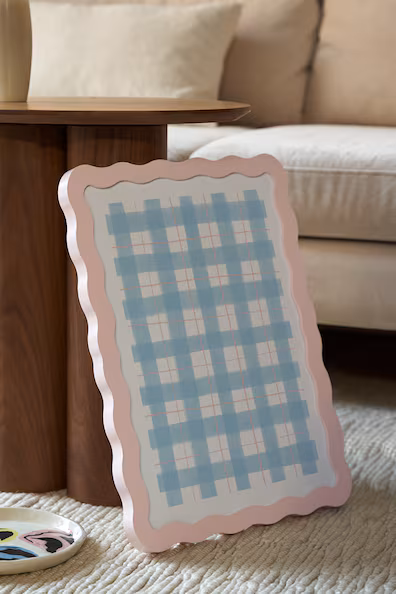 Волновидная деревянная рамка