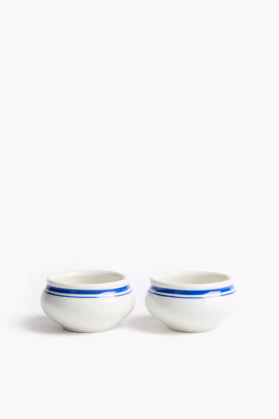 Набор из 2 маленьких чашек из фарфора- Заказать в России